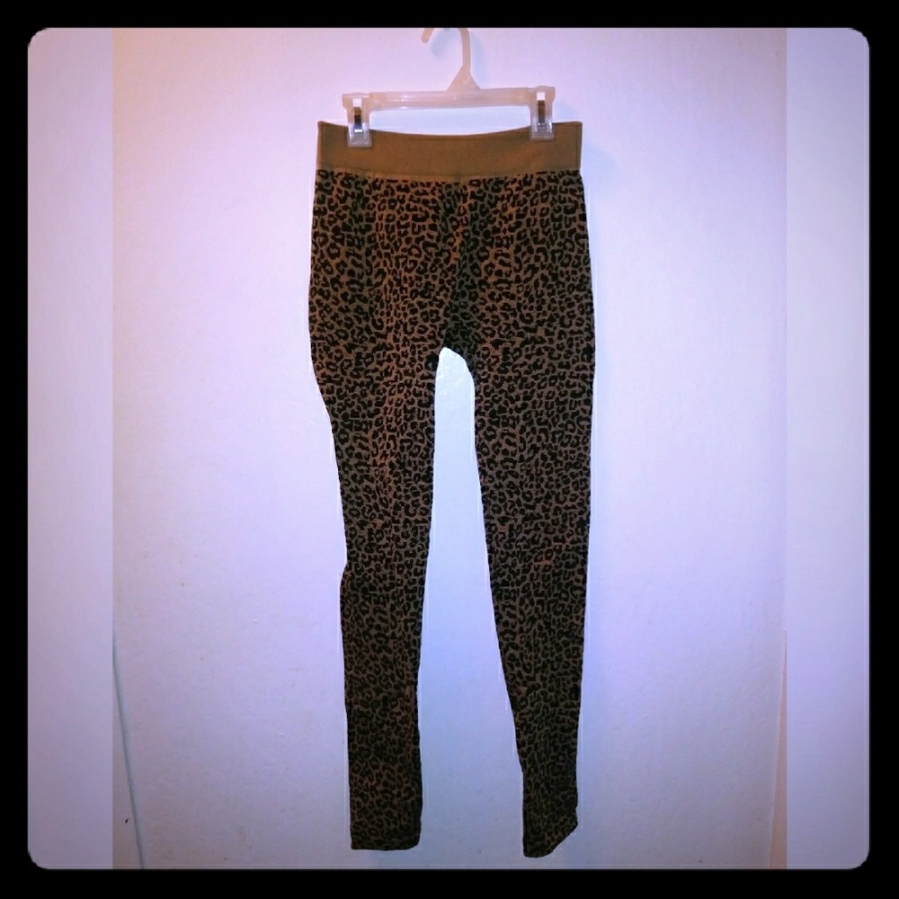 Tan Leopard Print Leggings